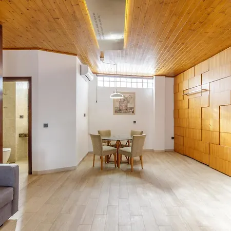 Autor By Caleta Homes Apartment *