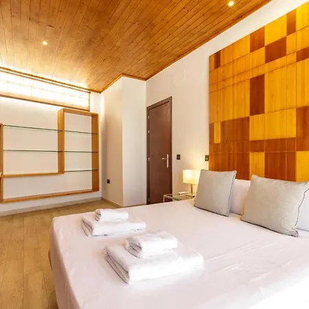 Autor By Caleta Homes Malaga