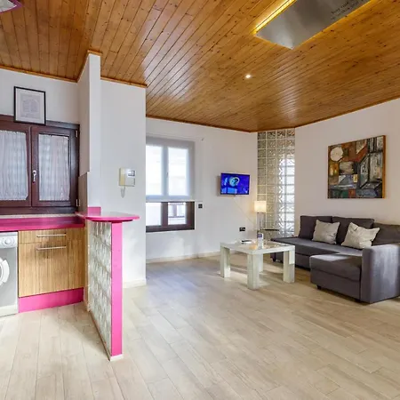 Autor By Caleta Homes * Malaga